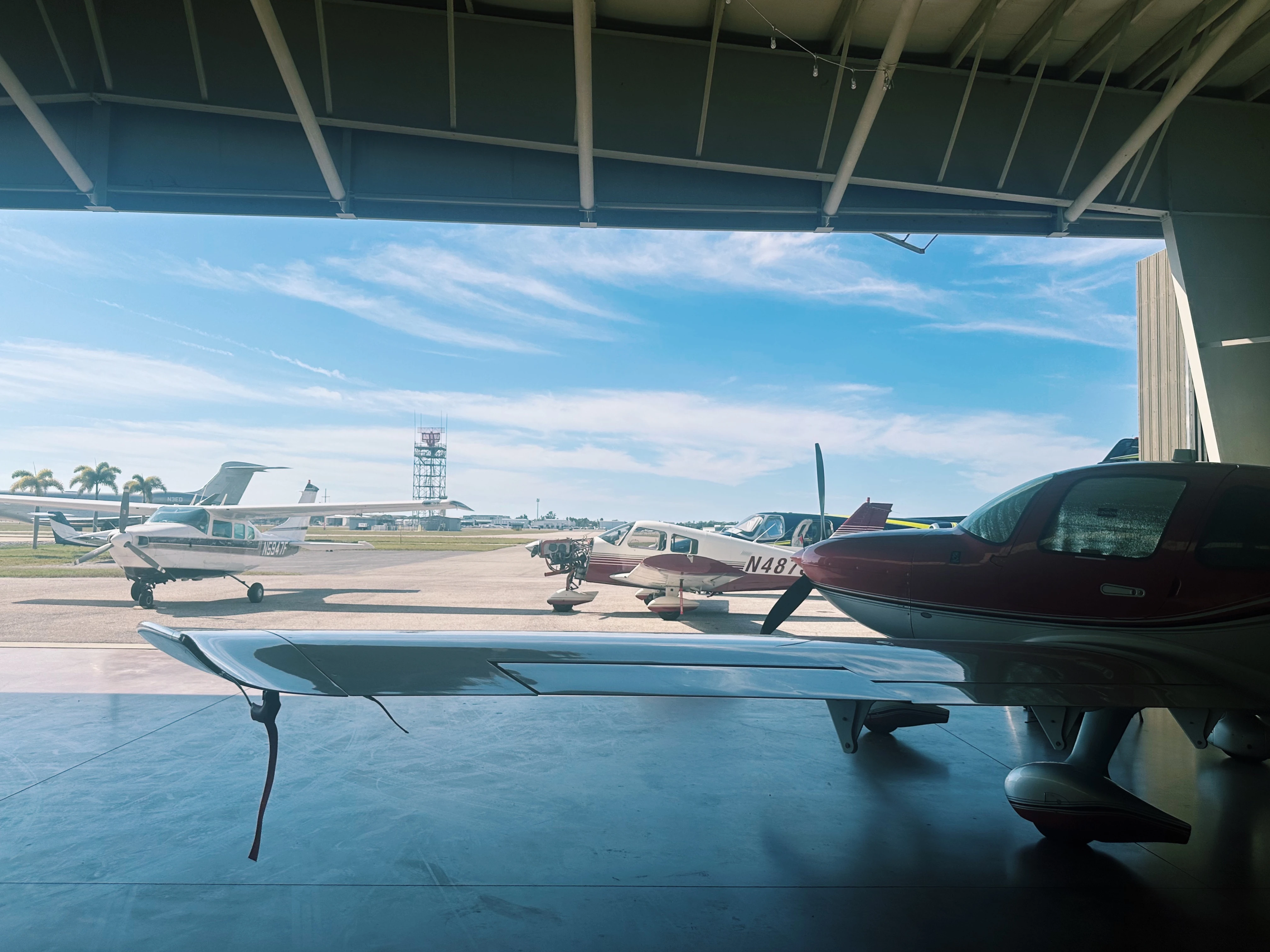Universal Aircraft Solutions Sarasota Florida - Aircraft hero image 2