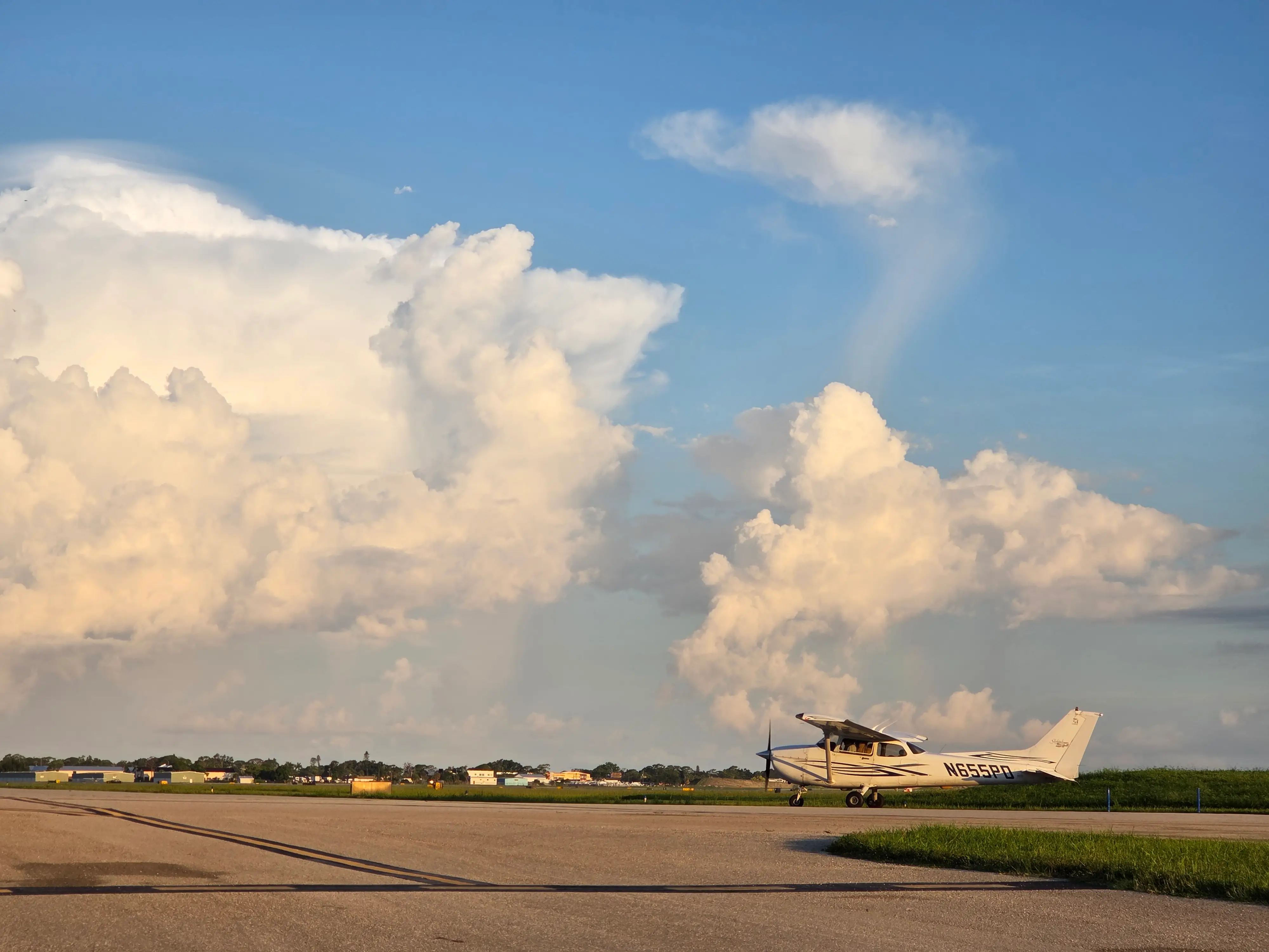 Universal Flight Training Sarasota Florida - Aircraft 5 duplicate