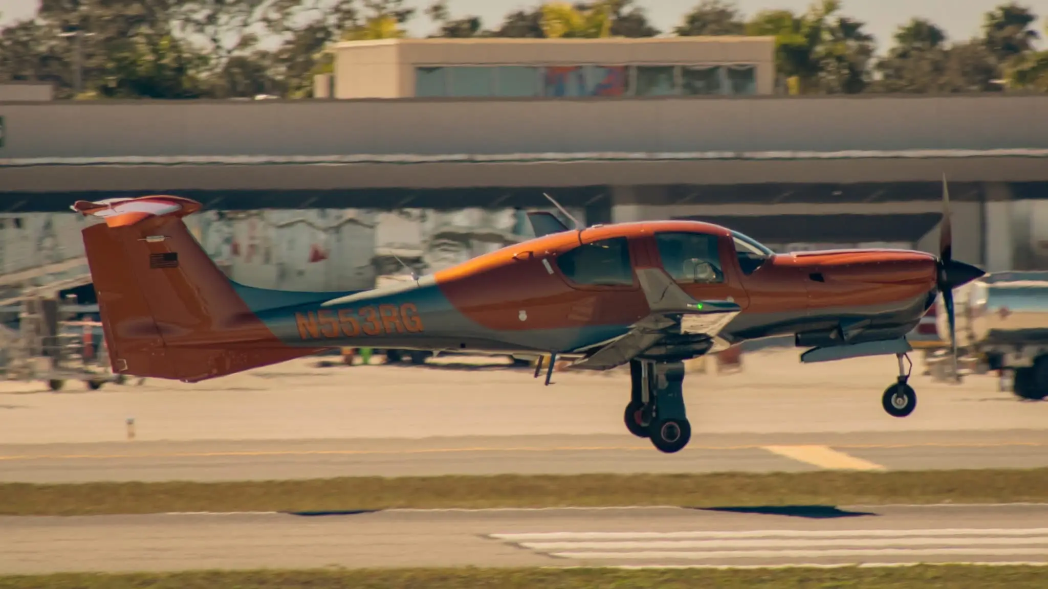 Universal Flight Training Sarasota Florida - Aircraft 6