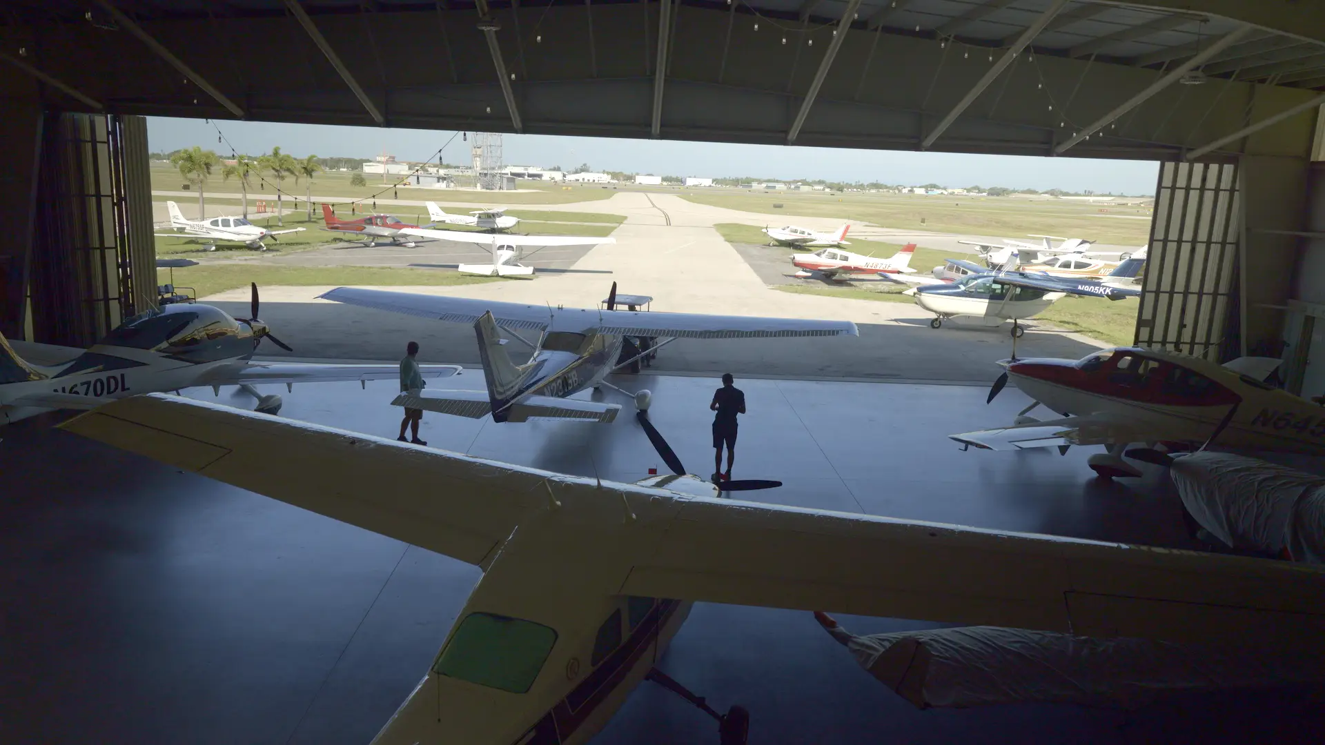 Universal Flight Training Sarasota Florida - Hangar video timeline 00:44:12