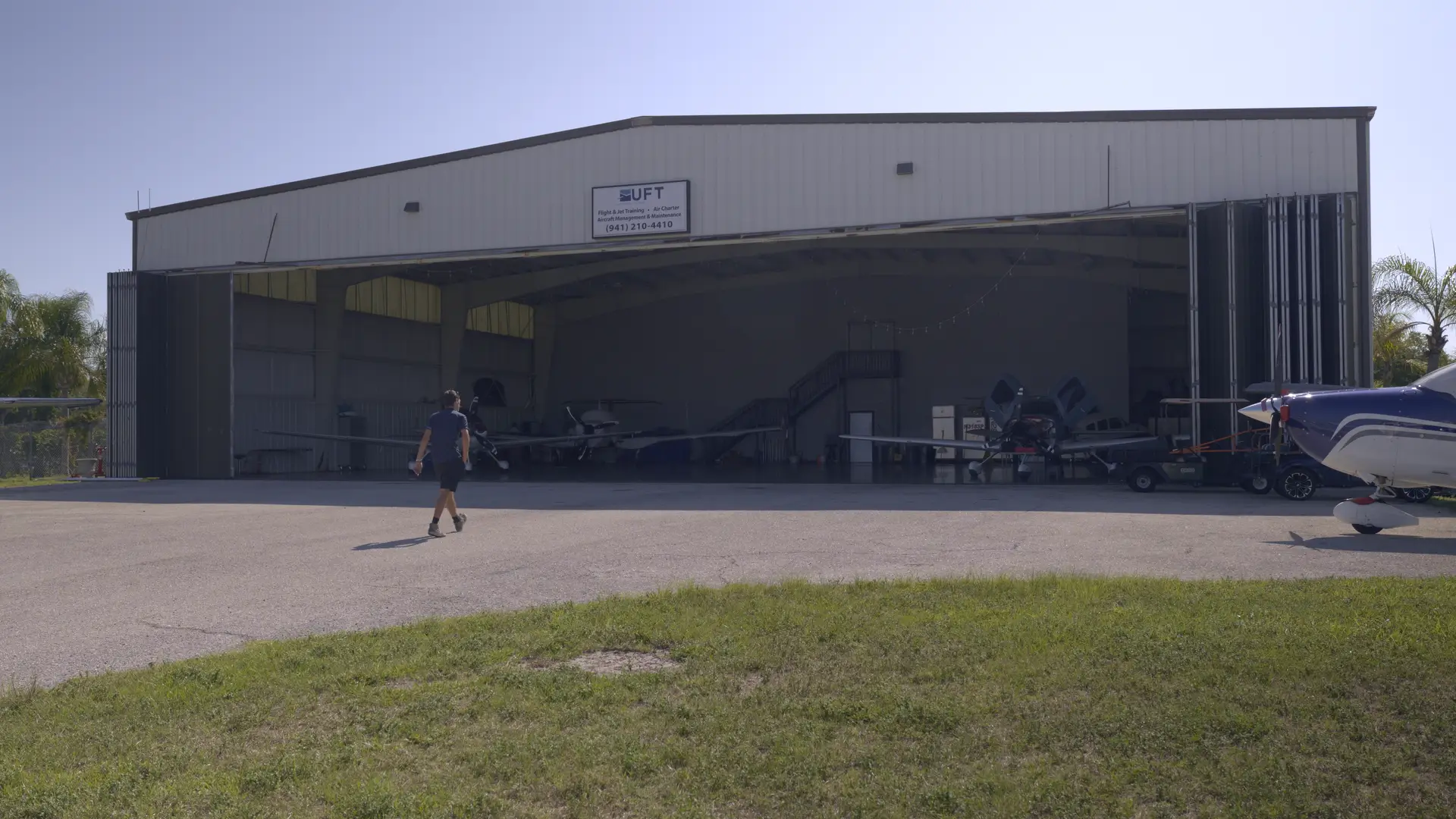 Universal Flight Training Sarasota Florida - Hangar video timeline 00:51:18